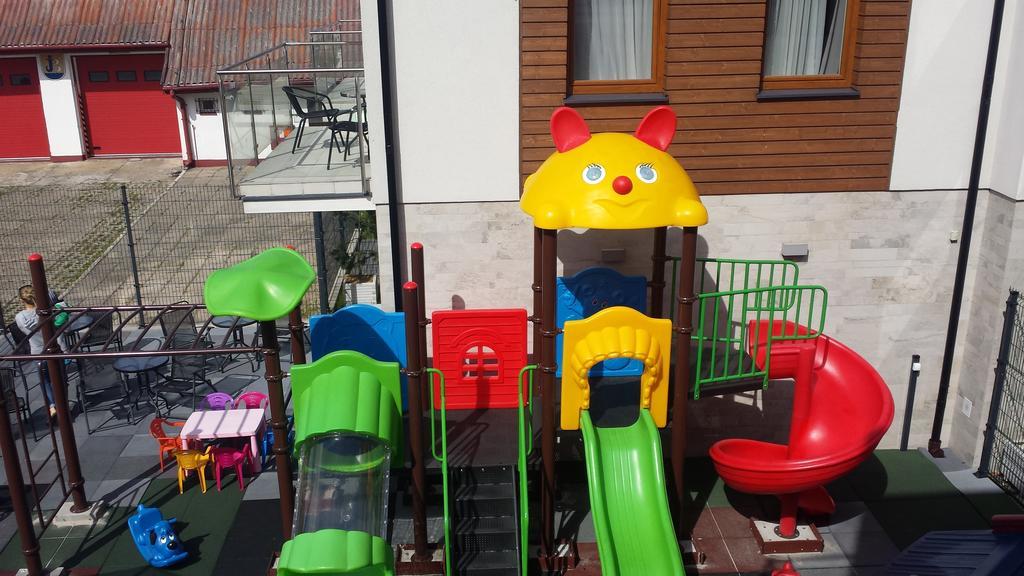 Marina Jastarnia Apartamenty W Budynku Z Basenem Εξωτερικό φωτογραφία