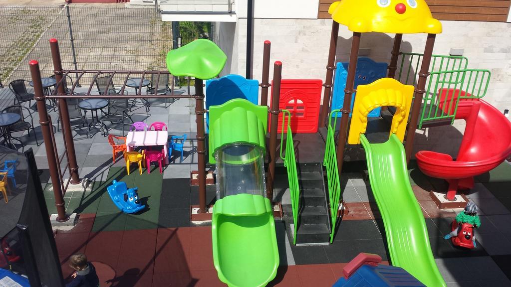 Marina Jastarnia Apartamenty W Budynku Z Basenem Εξωτερικό φωτογραφία