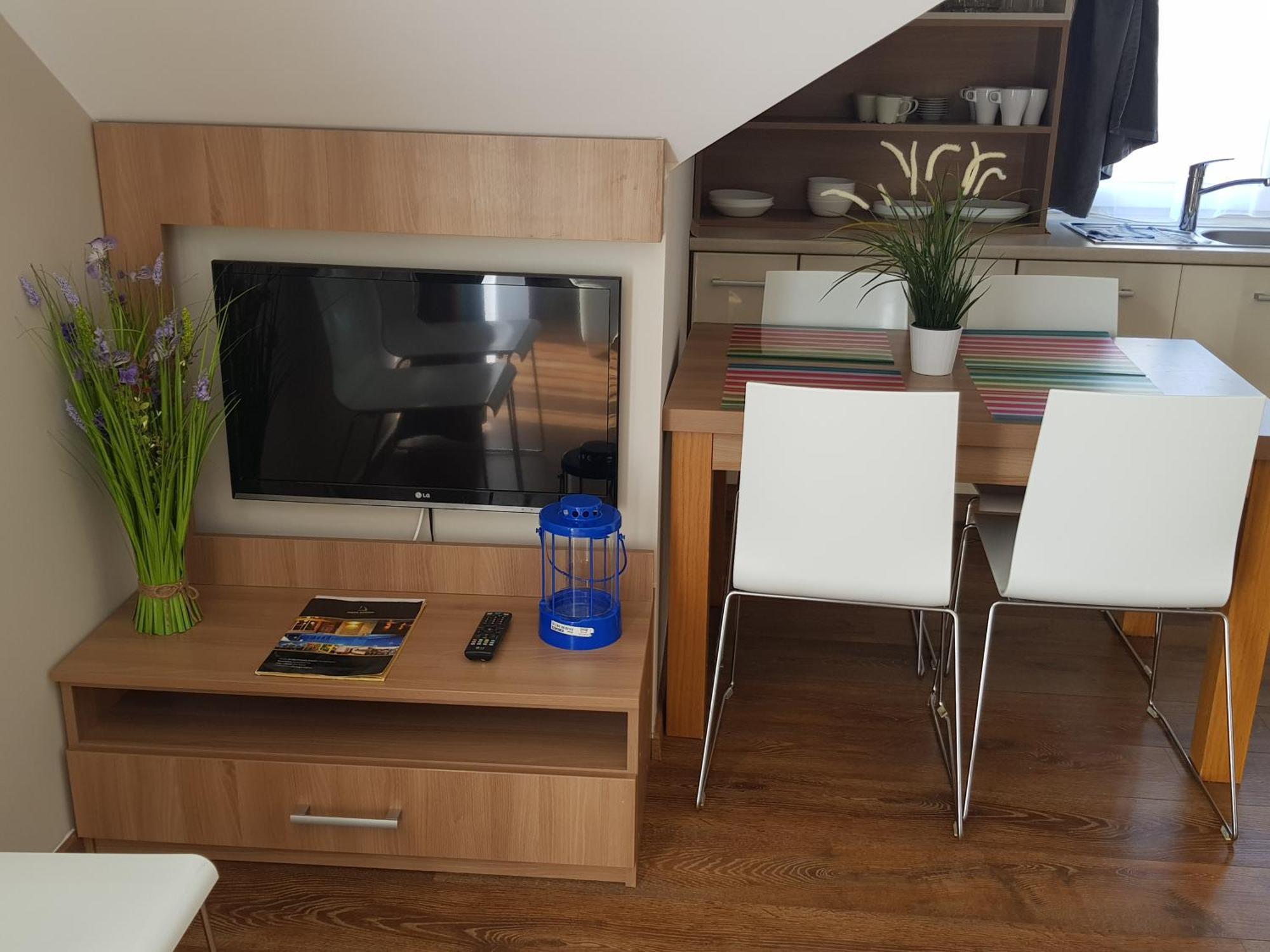 Marina Jastarnia Apartamenty W Budynku Z Basenem Δωμάτιο φωτογραφία