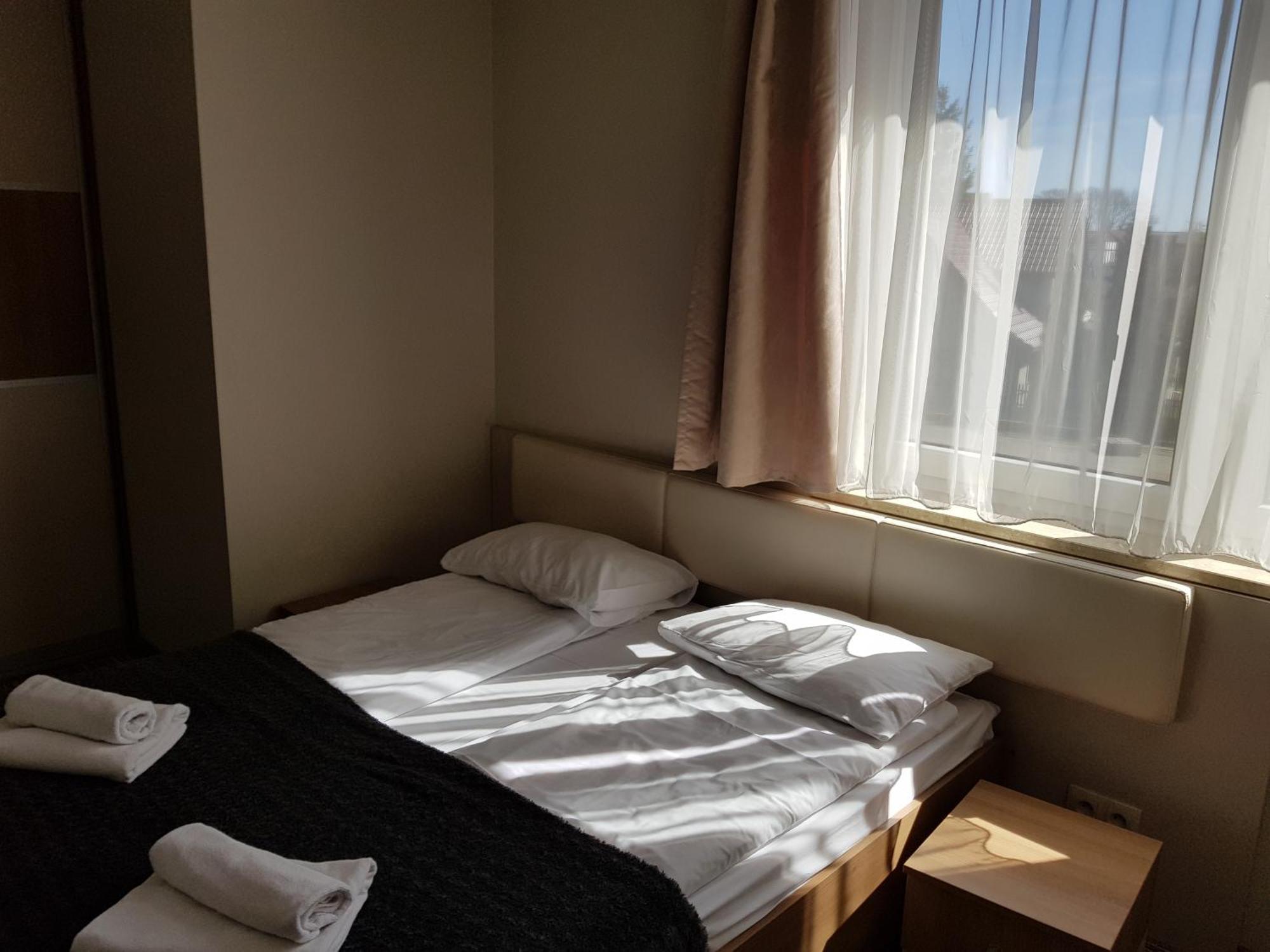Marina Jastarnia Apartamenty W Budynku Z Basenem Δωμάτιο φωτογραφία