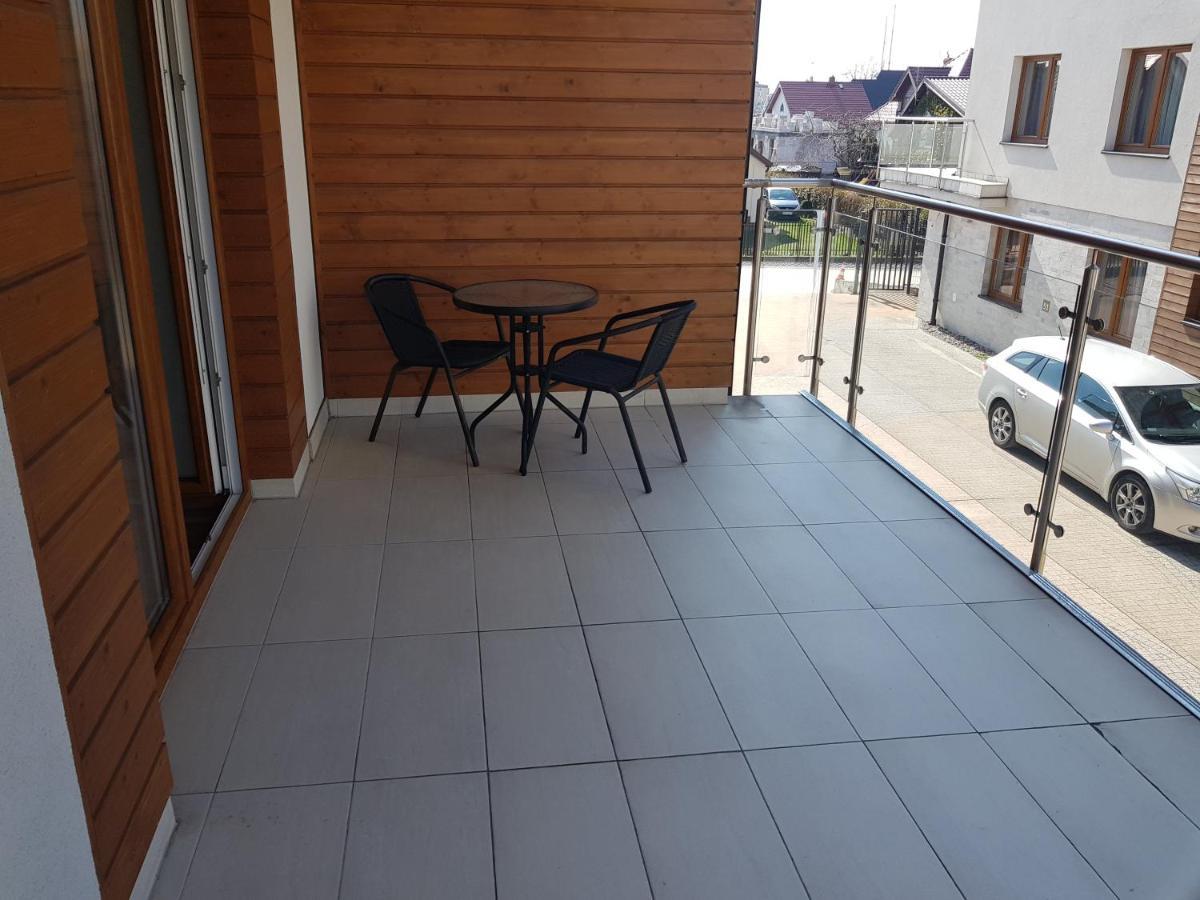 Marina Jastarnia Apartamenty W Budynku Z Basenem Εξωτερικό φωτογραφία