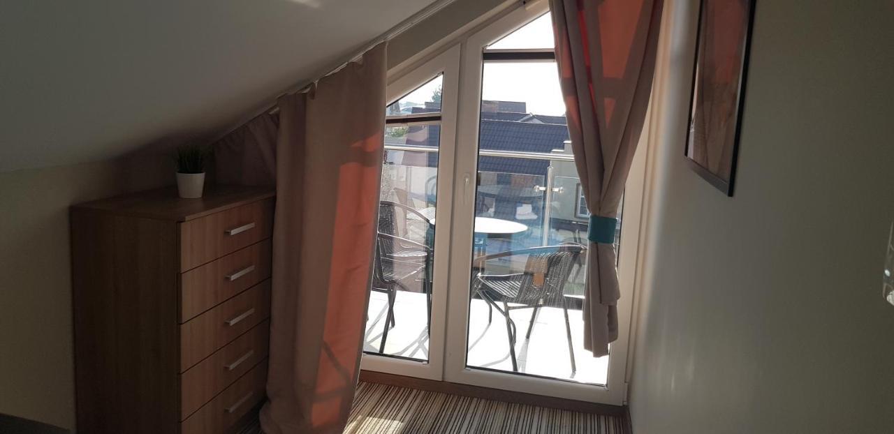 Marina Jastarnia Apartamenty W Budynku Z Basenem Εξωτερικό φωτογραφία